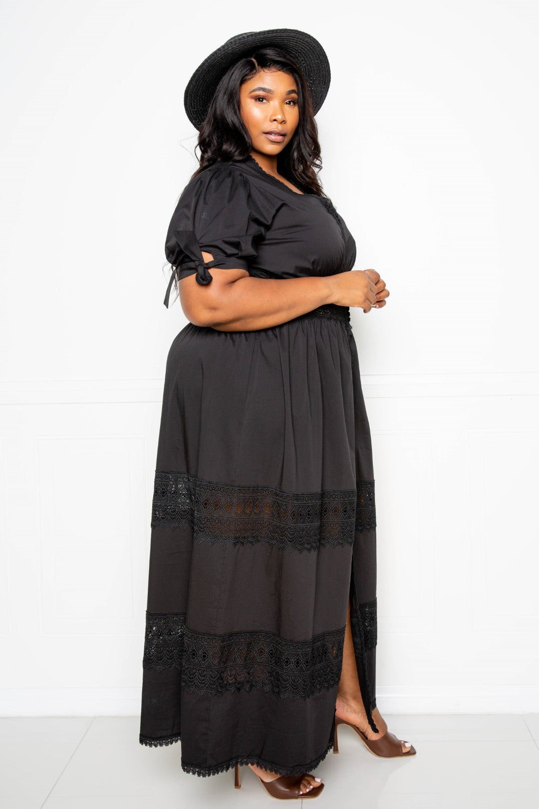 Elegant Puff Sleeve Maxi Dress with Lace Insert – Stylish Long Sleeve Dress for Special Occasions