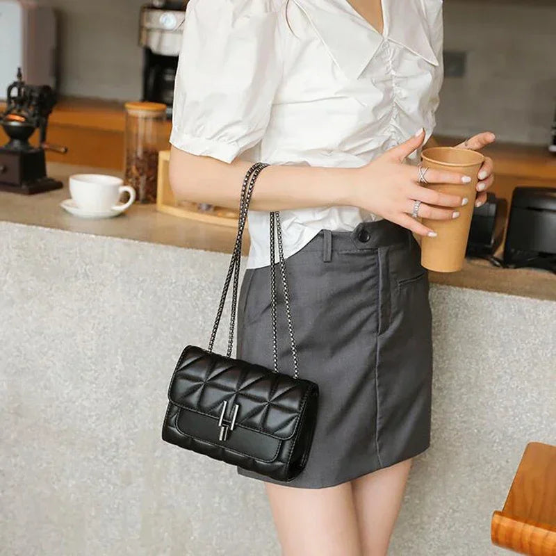 Luxury Designer Leather Shoulder Bag for Women - Chain Crossbody Handbag